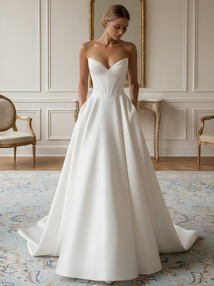 Robe De Mariée Forme A/Princesse, Sans Bretelles, Satin, Longueur Au Sol, Traîne Légère