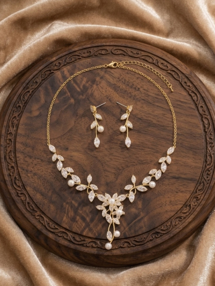 Ensemble de Bijoux de Mariée Élégante avec Motif Feuille en Zircon – Collier et Boucles d'Oreilles 2 Pièces