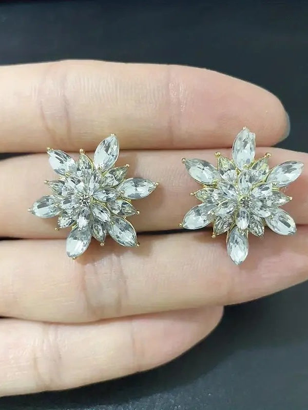 Boucles D'Oreilles à Tige pour Femme en Forme de Fleur Classique pour Mariage, Travail, Quotidien