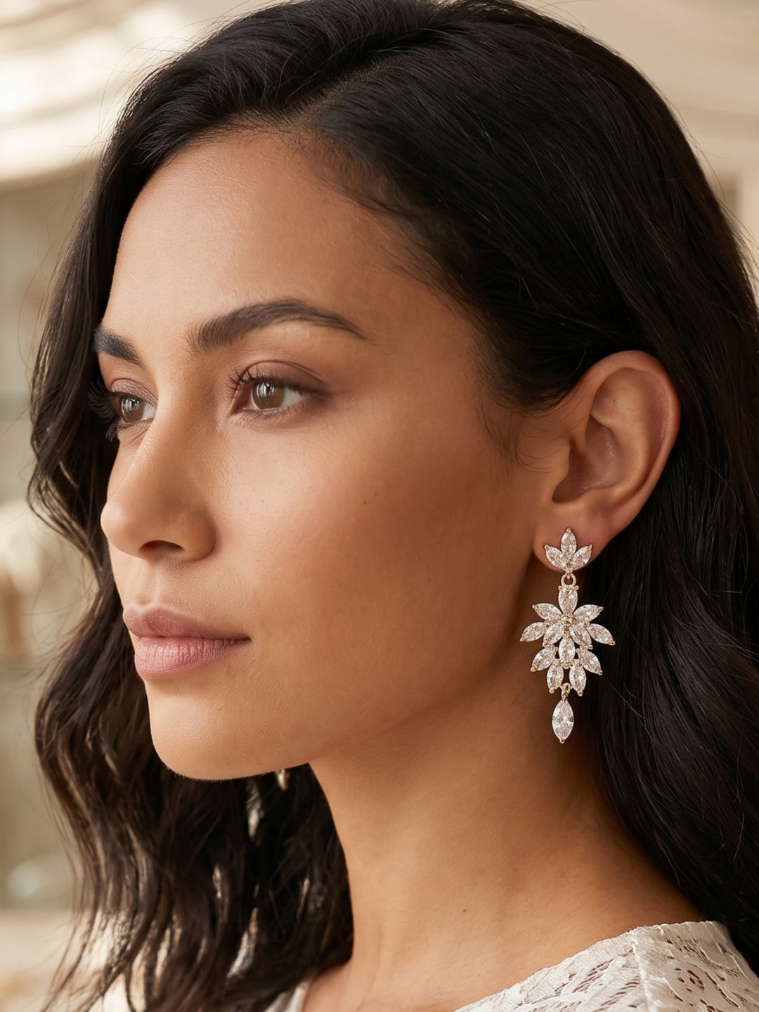 Boucles d'Oreilles Pendantes Élégantes et Luxueuses à Strass