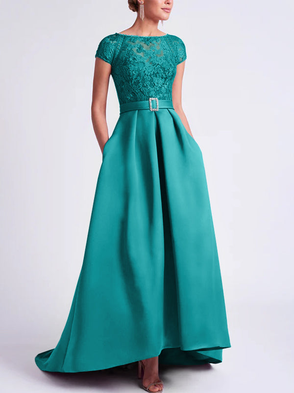 Robes de Mère de la Mariée Asymétriques à Manches Courtes et Coupe Princesse