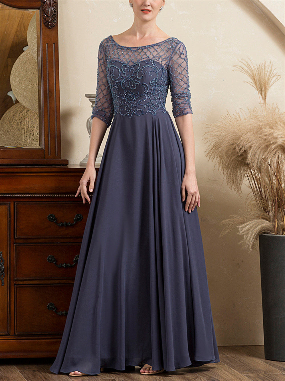 Robe de Mère de la Mariée en Tulle à Manches Courtes et Col en V avec Perles