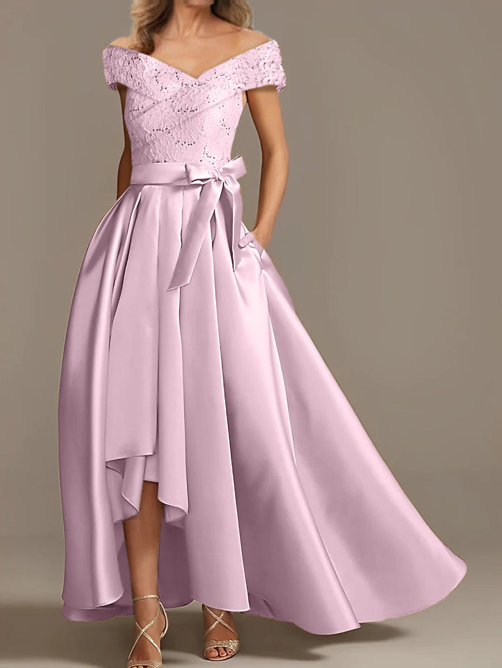 Robes de Mère de la Mariée Asymétriques à Épaules Dénudées, Coupe A-Line/Princess, avec Volants
