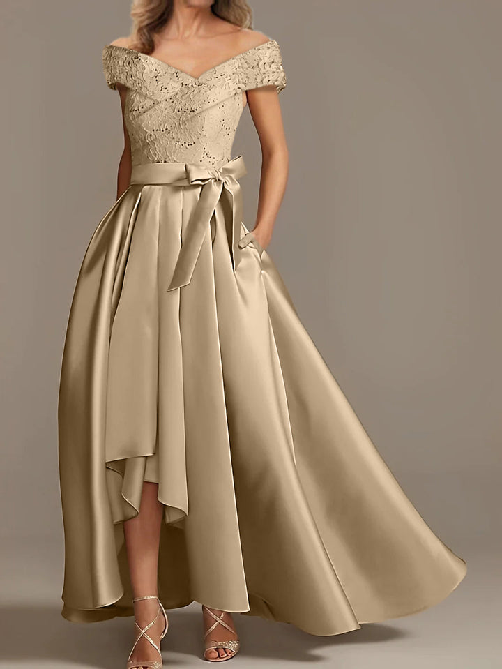 Robes de Mère de la Mariée Asymétriques à Épaules Dénudées, Coupe A-Line/Princess, avec Volants