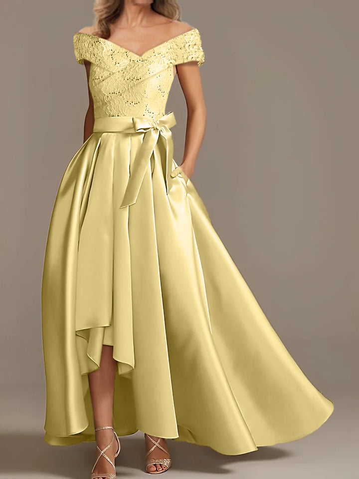 Robes de Mère de la Mariée Asymétriques à Épaules Dénudées, Coupe A-Line/Princess, avec Volants