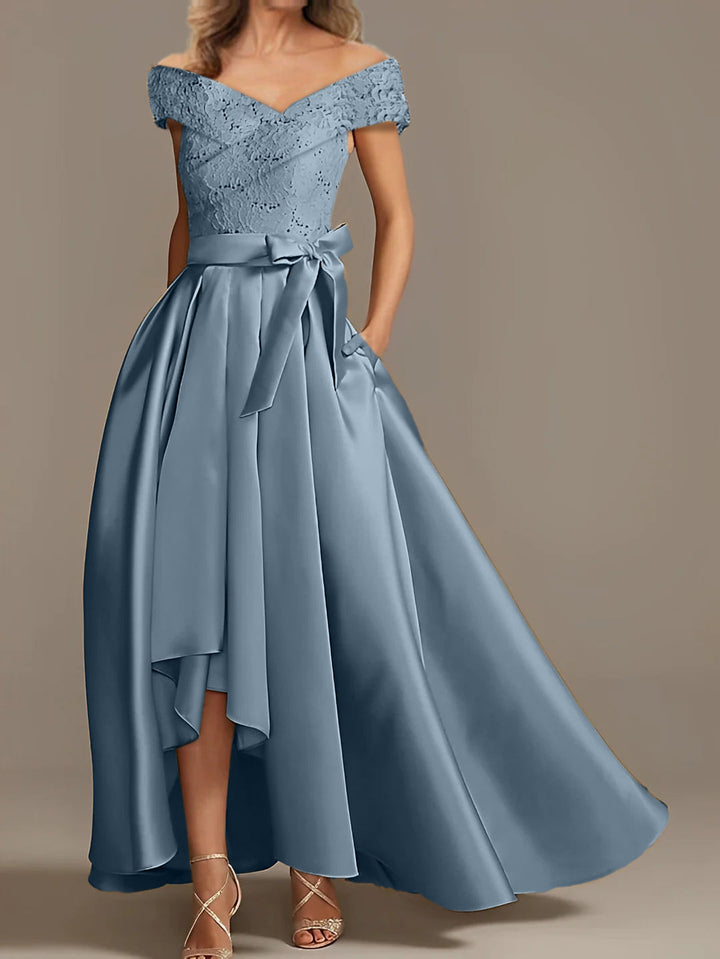 Robes de Mère de la Mariée Asymétriques à Épaules Dénudées, Coupe A-Line/Princess, avec Volants