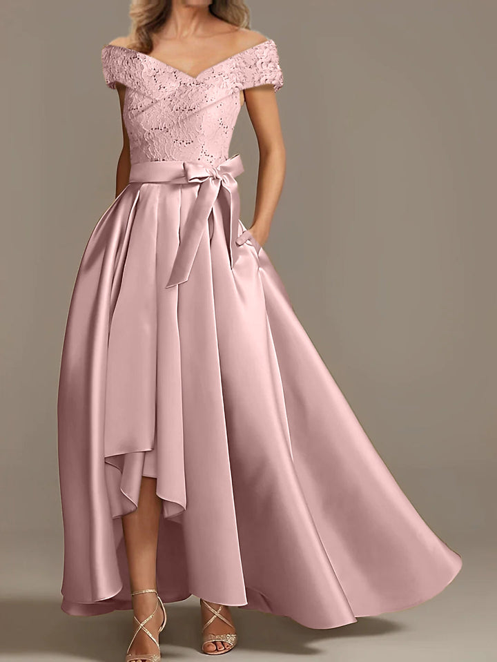 Robes de Mère de la Mariée Asymétriques à Épaules Dénudées, Coupe A-Line/Princess, avec Volants