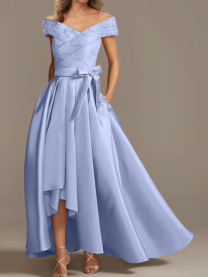 Robes de Mère de la Mariée Asymétriques à Épaules Dénudées, Coupe A-Line/Princess, avec Volants