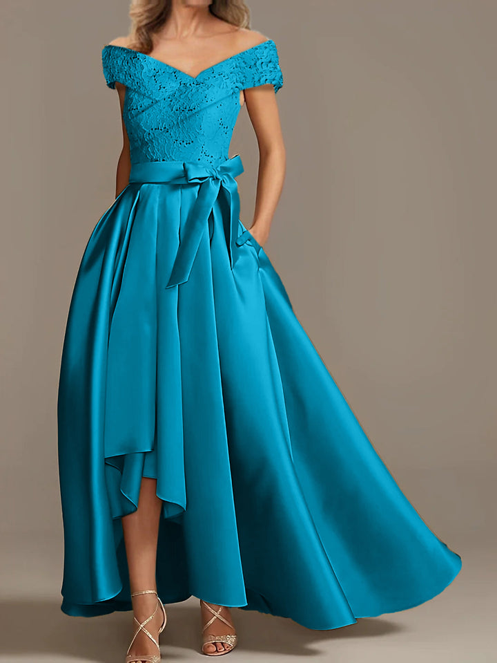 Robes de Mère de la Mariée Asymétriques à Épaules Dénudées, Coupe A-Line/Princess, avec Volants