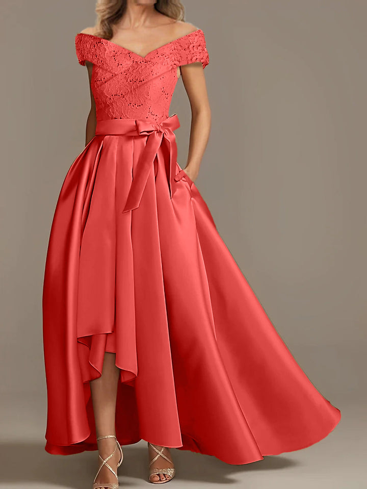 Robes de Mère de la Mariée Asymétriques à Épaules Dénudées, Coupe A-Line/Princess, avec Volants