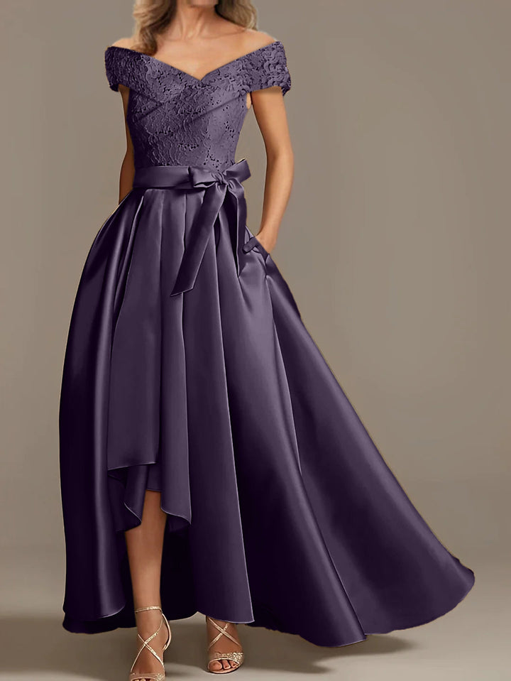 Robes de Mère de la Mariée Asymétriques à Épaules Dénudées, Coupe A-Line/Princess, avec Volants
