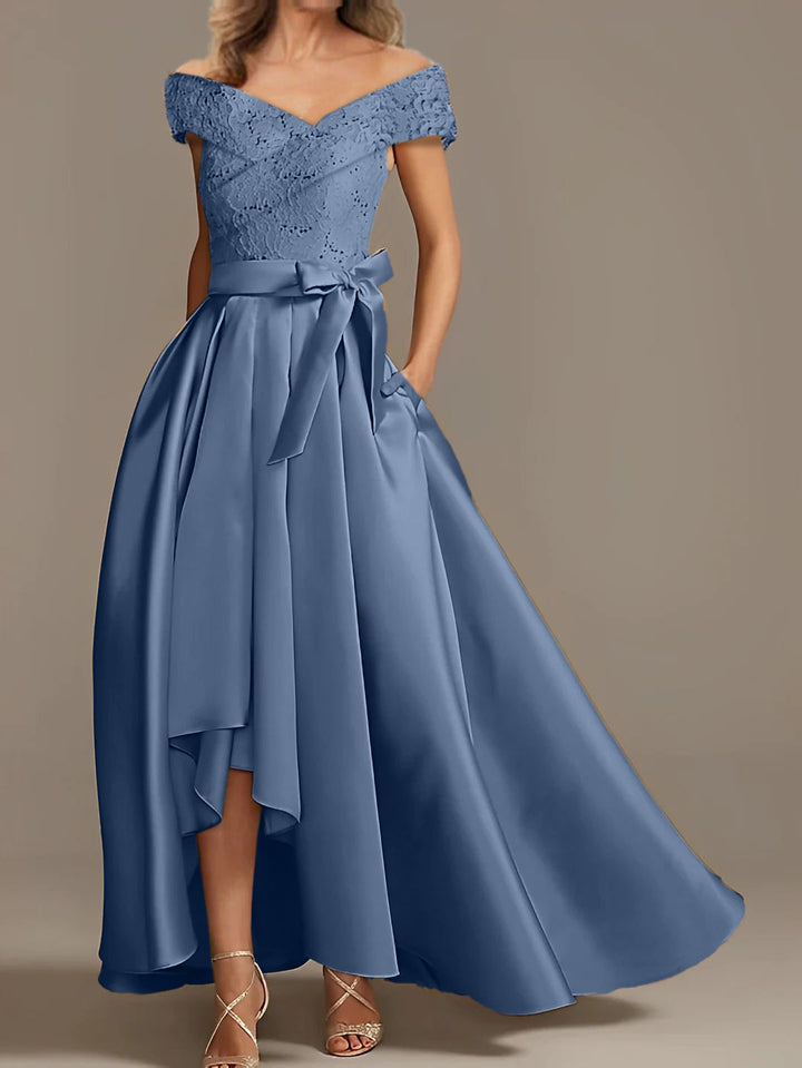 Robes de Mère de la Mariée Asymétriques à Épaules Dénudées, Coupe A-Line/Princess, avec Volants