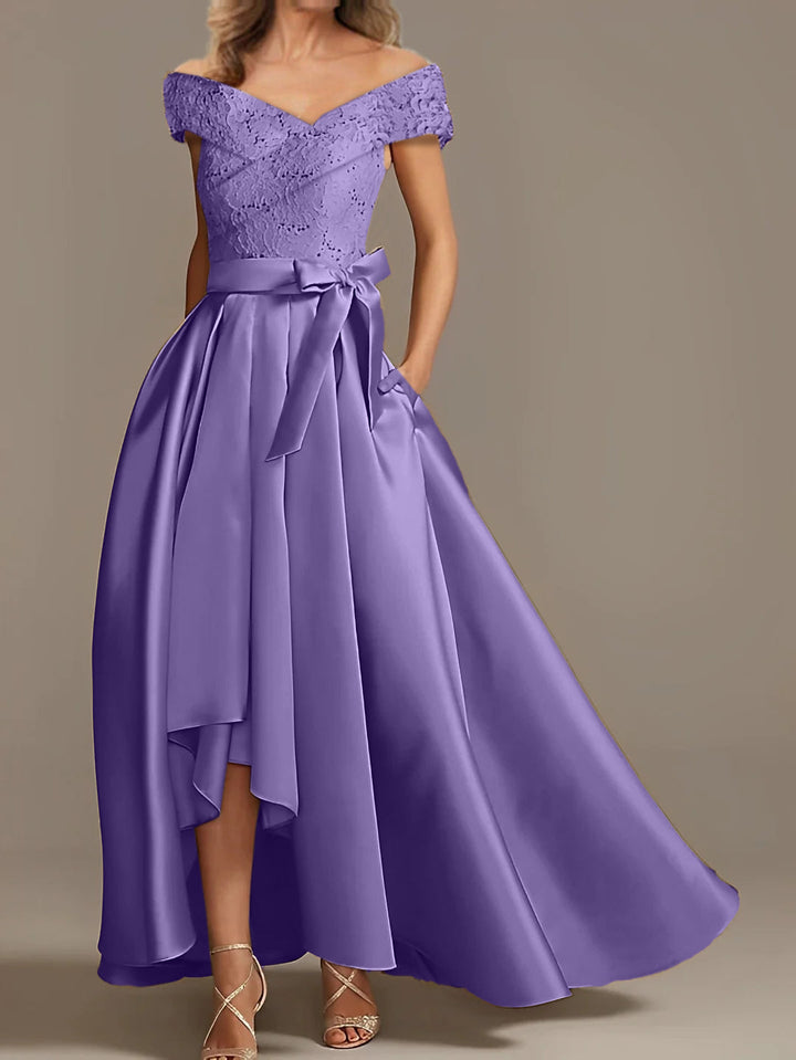 Robes de Mère de la Mariée Asymétriques à Épaules Dénudées, Coupe A-Line/Princess, avec Volants