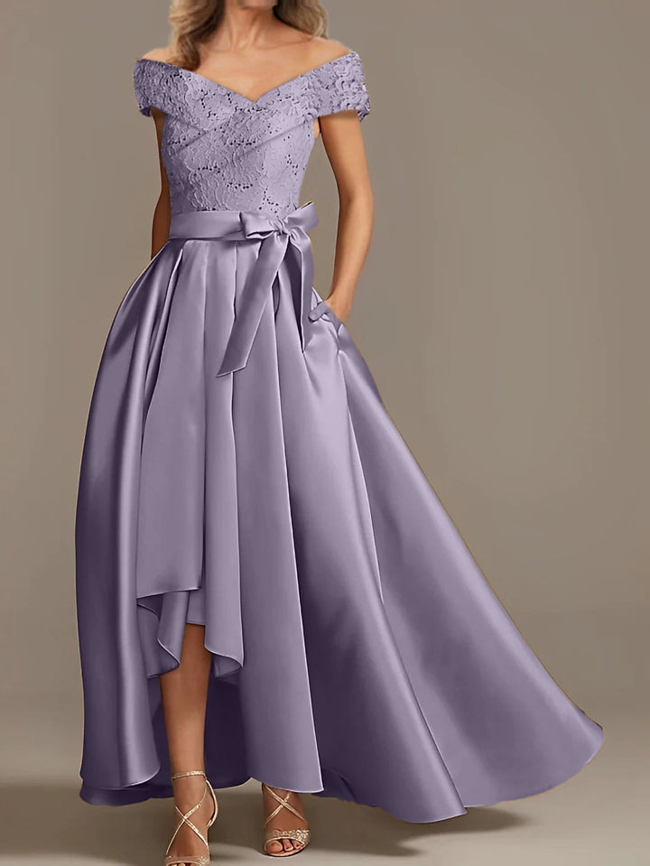 Robes de Mère de la Mariée Asymétriques à Épaules Dénudées, Coupe A-Line/Princess, avec Volants