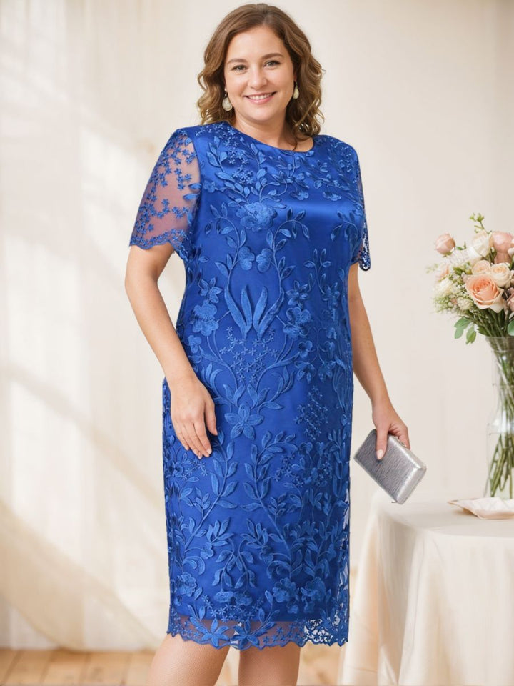 Robe de Mère de la Mariée Grande Taille à Manches Courtes et Col en V avec Appliques