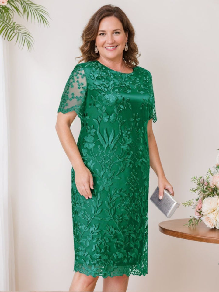 Robe de Mère de la Mariée Grande Taille à Manches Courtes et Col en V avec Appliques