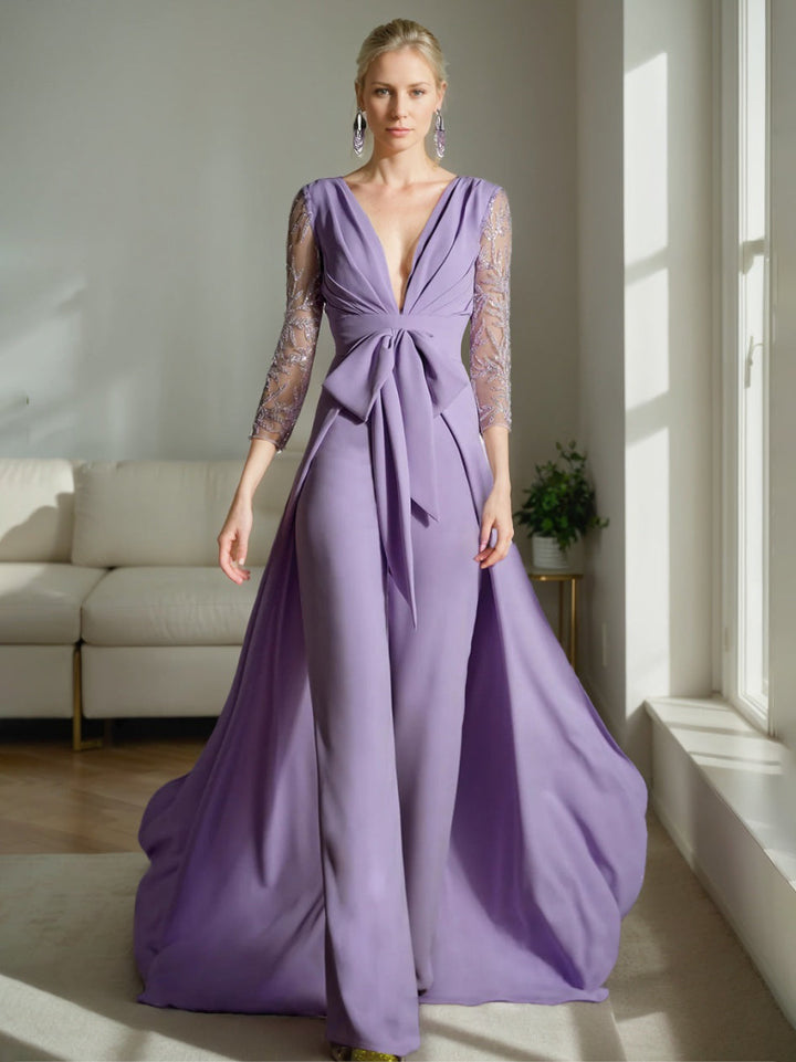Ligne A/Princesse Plunge Col en V Ruché Mère of the Mariée Jumpsuits avec Embroidered Tulle Sleeves & Bow