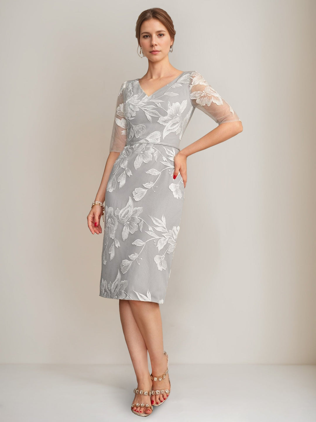 Gaine/Colonne Col en V Demi-manches Longueur Genou Perles Robes Mère de La Mariée avec Floral Broderie & Appliques & Jacket