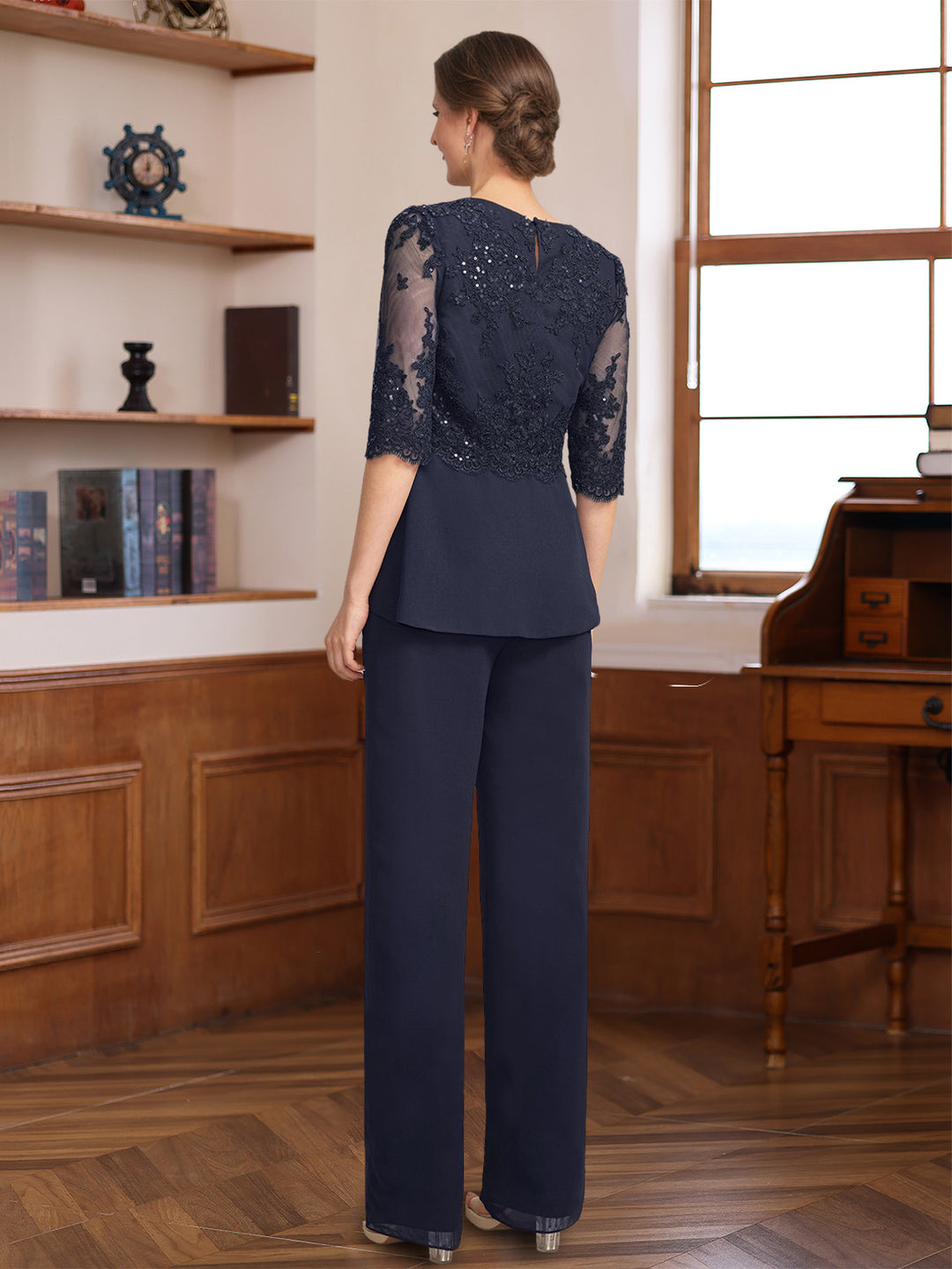 Ensemble pantalon 3 pièces mère de la mariée col rond, manches mi-longues, appliques, sequins, veste, longueur sol