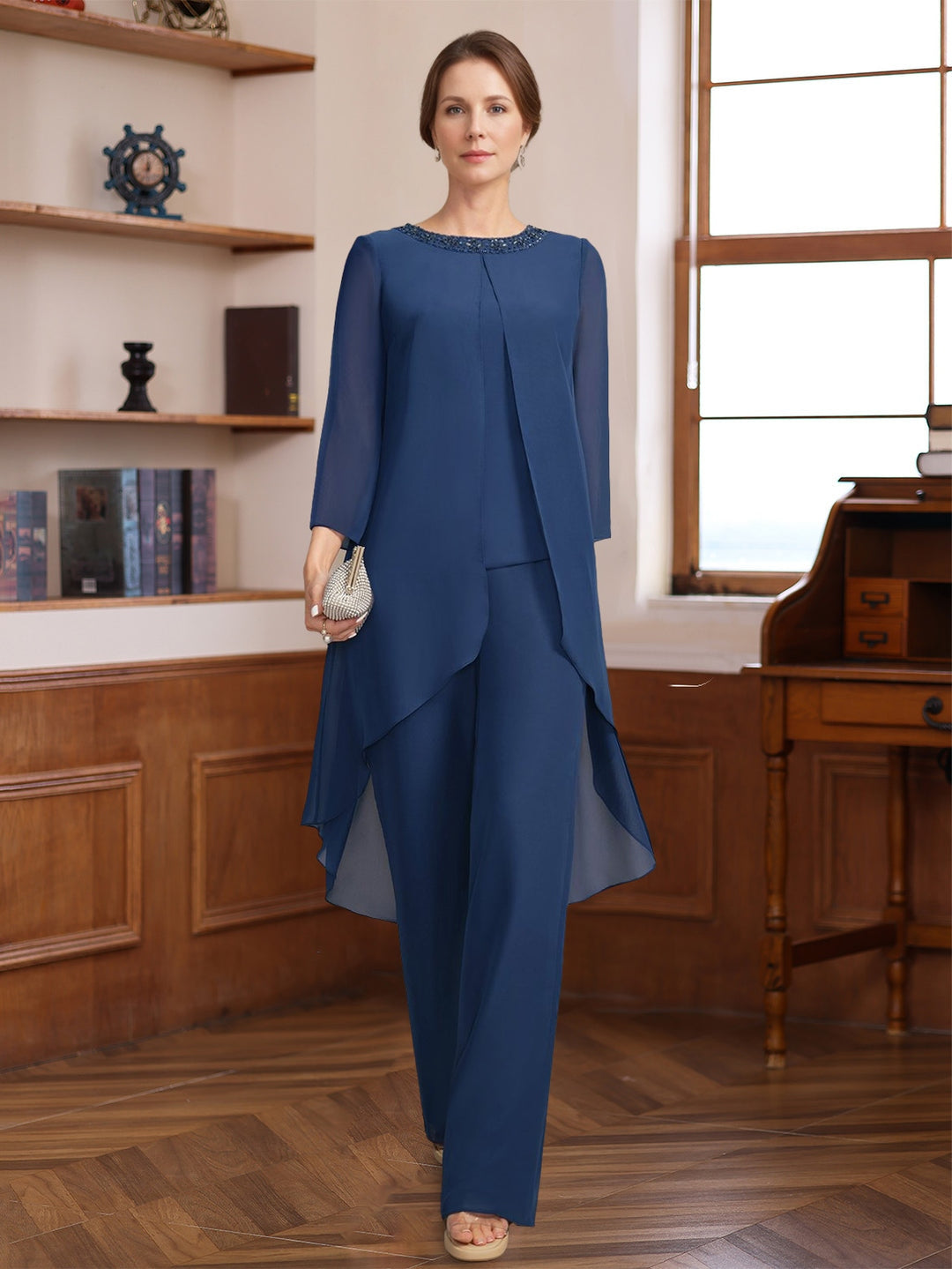 Ensemble pantalon 2 pièces mère de la mariée, col rond, manches 3/4, longueur sol, sequins et perles