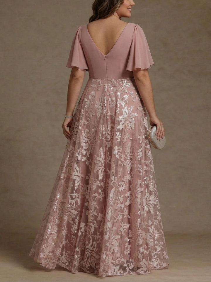 Robe Mère de la Mariée, Taille Plus, Ligne A/Princese, Col en V, Dentelle, Froncée, Manches Courtes, Longueur au Sol, Mousseline
