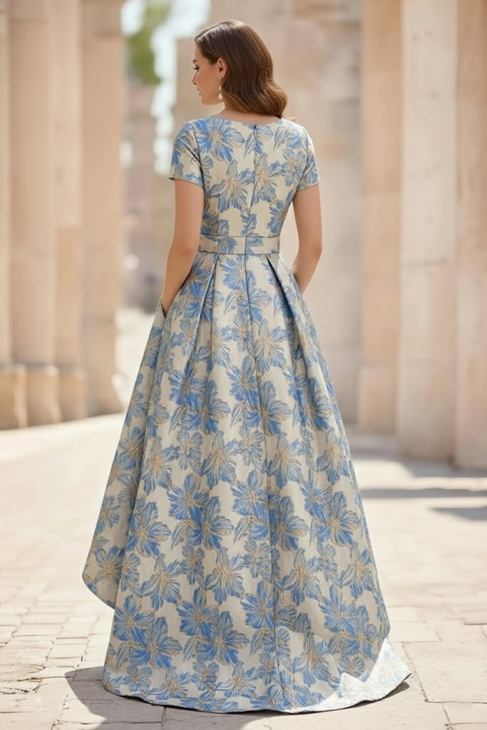 Robe mère de la mariée satin imprimé ligne A, col rond, manches courtes, longueur cheville asymétrique, motifs floraux, fleurs 3D et poches