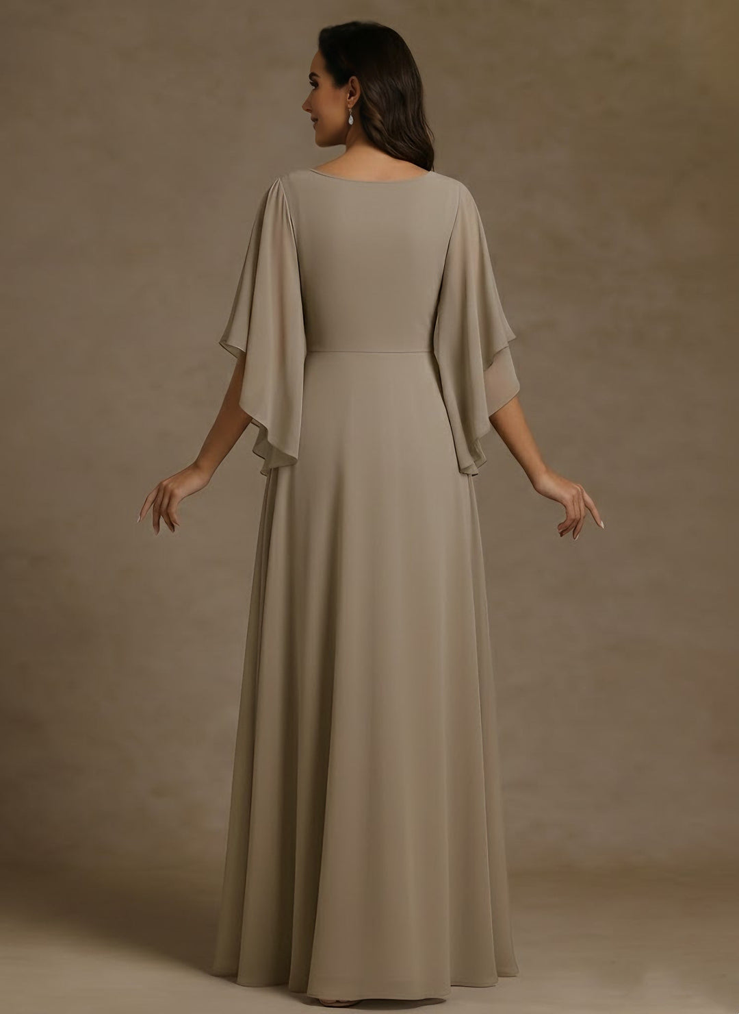 Robe mère de la mariée ligne A, mousseline col V, manches mi-longues, longueur sol, dentelle appliques