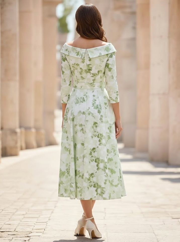 Robe mère de la mariée ligne A, satin imprimé manches tombantes, manches 3/4, imprimé floral, longueur midi