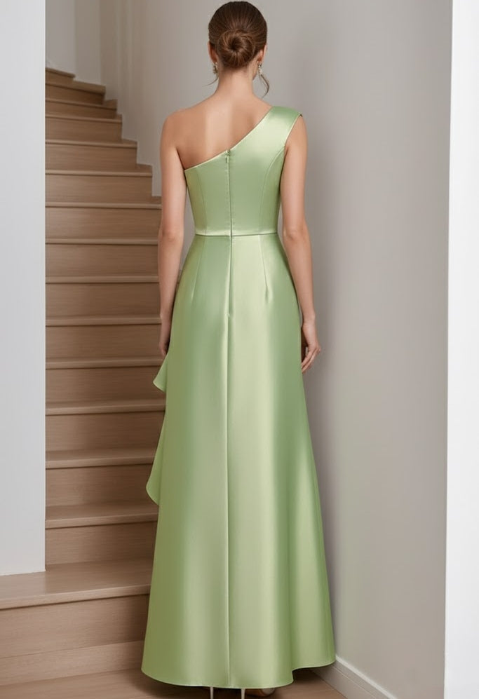 Robe mère de la mariée ligne A, satin une épaule, sans manches, longueur sol, volants