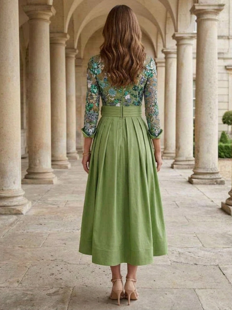 Robe mère de la mariée ligne A, satin col chemisier, dentelle, sequins, manches 3/4, longueur midi, imprimé floral, fleurs 3D