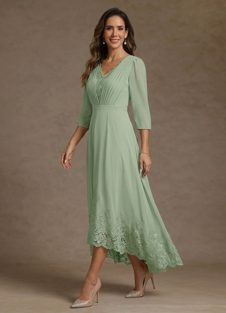 Robe mère de la mariée ligne A, mousseline col V, asymétrique, dentelle, manches 3/4, longueur midi
