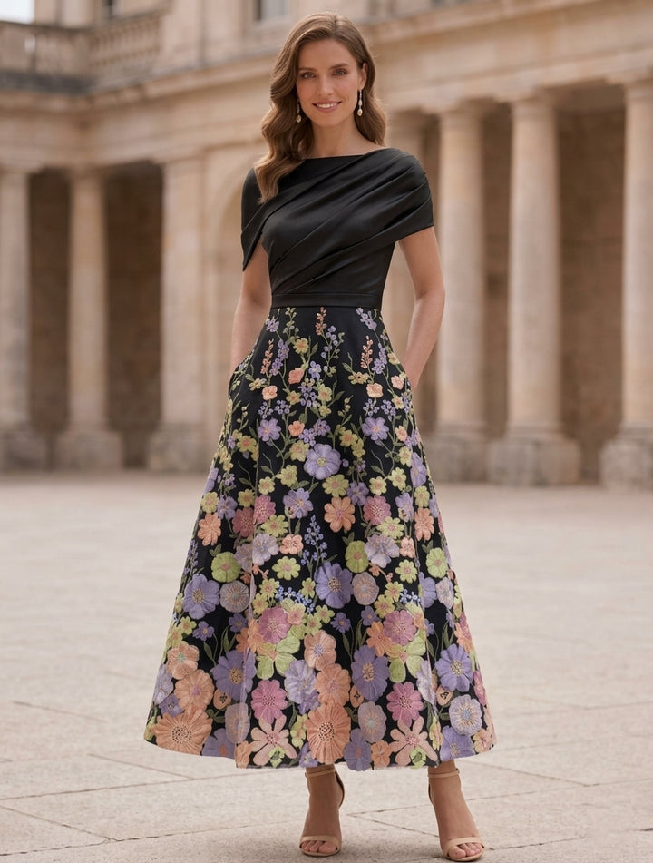 Robe mère de la mariée en satin, ligne A/princesse, col bateau, floral, Longueur de Thé, manches courtes, ruché