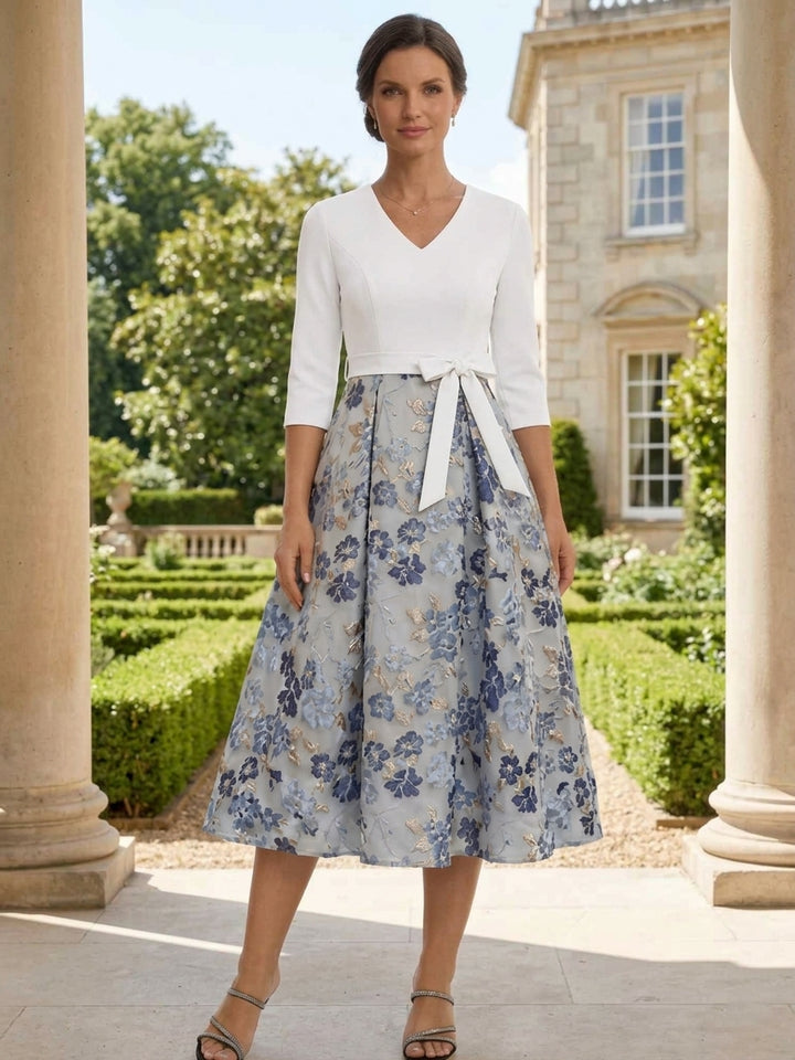 Robe mère de la mariée en jacquard, ligne A/princesse, col en V, manches 3/4, floral, Longueur de Thé, nœud papillon