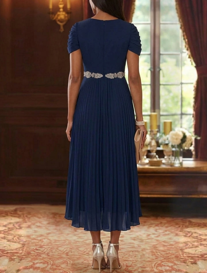 Robe Mère de la Mariée, Ligne A/Princesse, Col en V, Mousseline, Manches Courtes, Longueur du Thé, Plissée, avec Ceinture