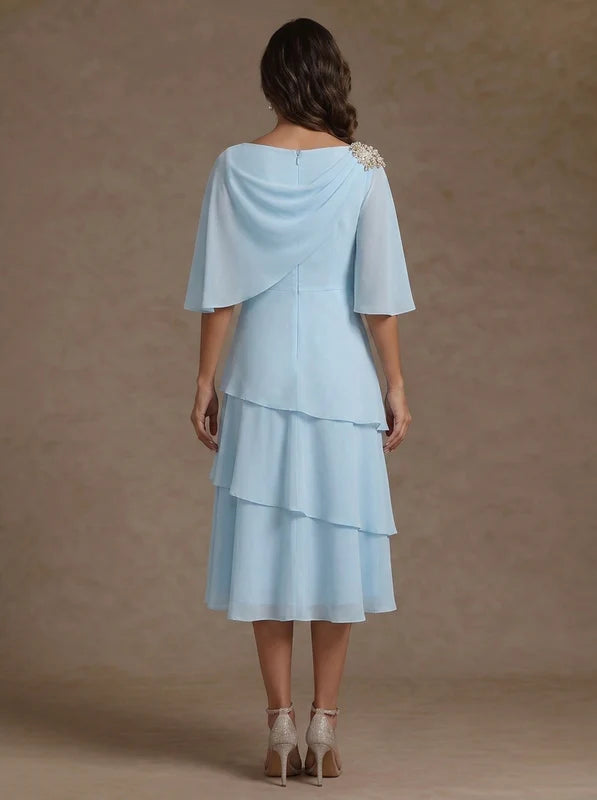 Robe Mère de la Mariée en Mousseline, Col Bateau, Ligne A/Princesse, Longueur Midi, Manches Cape, à Volants