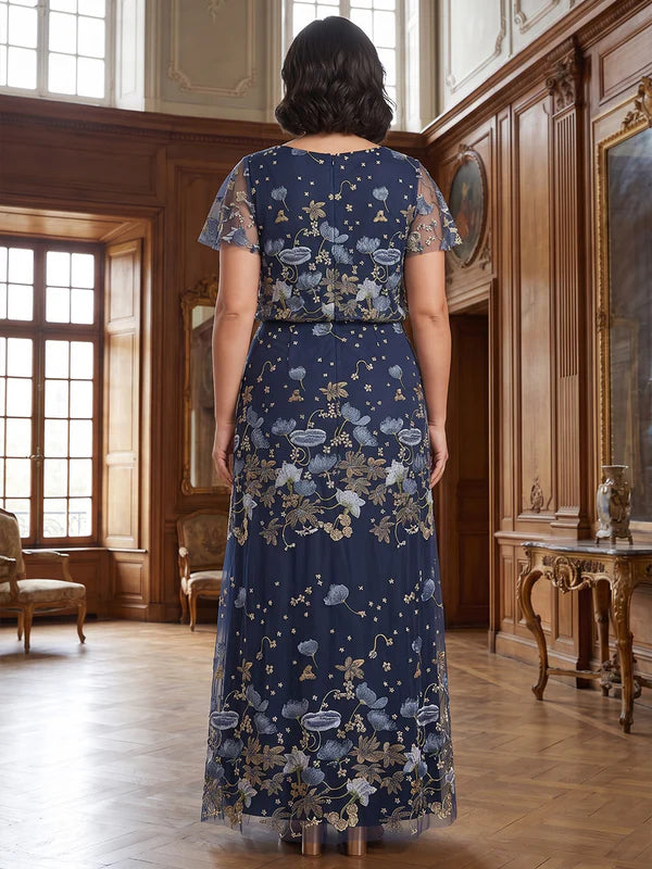 Robe Mère de la Mariée Grande Taille Florale en Dentelle Ligne A/Princesse à Col Rond Manches Courtes Longueur au Sol
