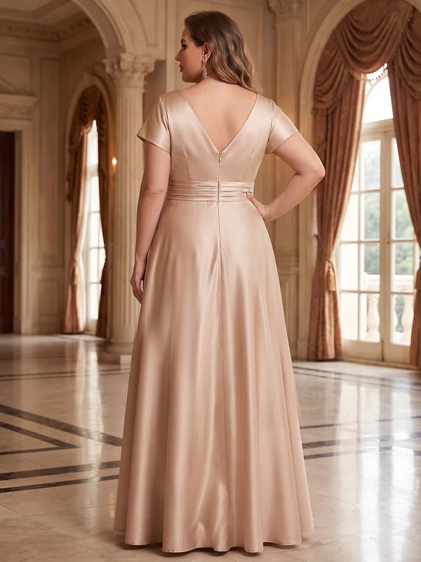 Robe Mère de la Mariée Grande Taille en Satin de Soie Ligne A/Princesse à Col V Manches Courtes à Volants