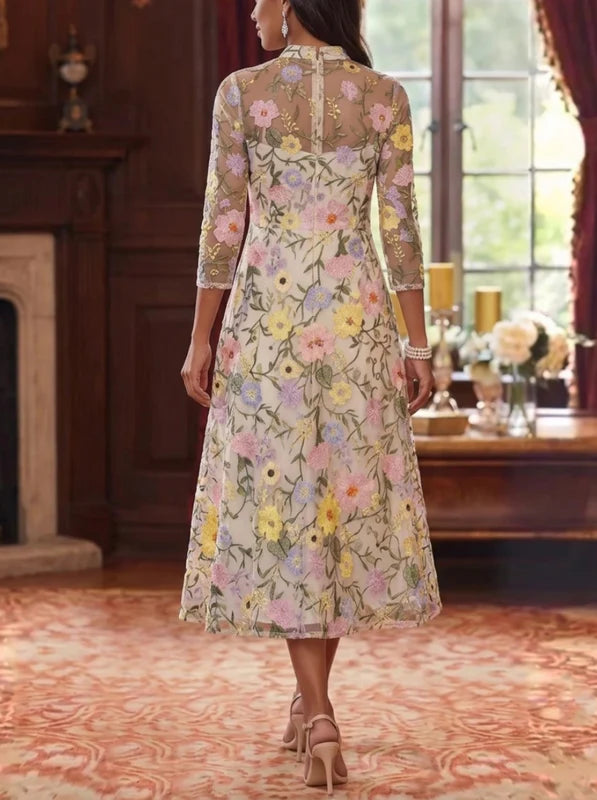 Robe Mère de la Mariée Florale en Dentelle Brodée à Col V Ligne A/Princesse Longueur Midi Manches 3/4