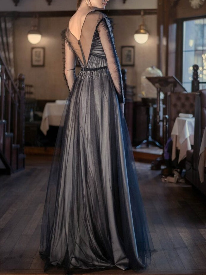 Robe de Soirée Trapèze/Princesse à Manches Longues et Décolleté Plongeant avec Fente Sur le Côté