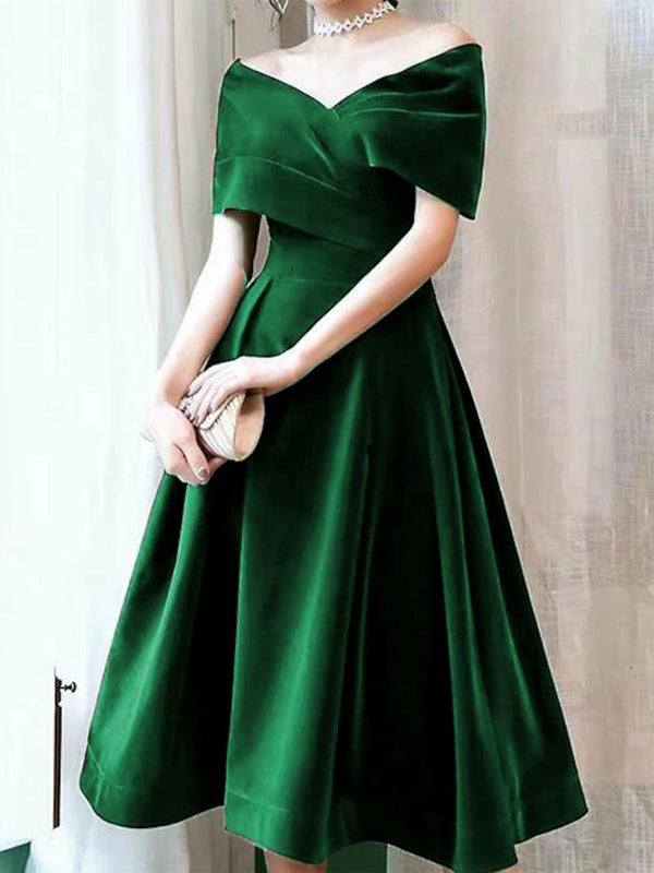 Robe de Cocktail A-Line/Princess Des Années 1950 à Épaules Dénudées et Plis