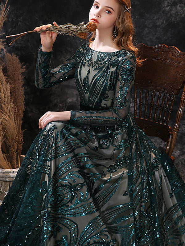Robe de Soirée Trapèze/Princesse à Encolure Dégagée et Manches Longues avec Traîne et Dentelle
