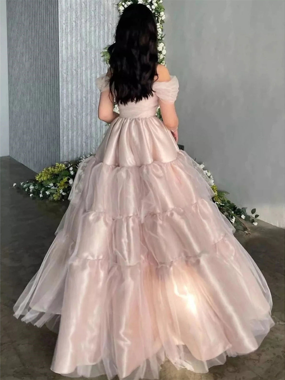 Robe de Soirée Trapèze/Princesse à Manches Courtes et Épaules Dénudées avec Plis