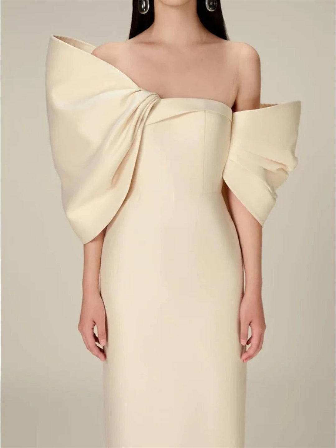 Robe de Soirée Fourreau/Colonne à Manches Mi-Longues et Épaules Dénudées avec Nœud(S)