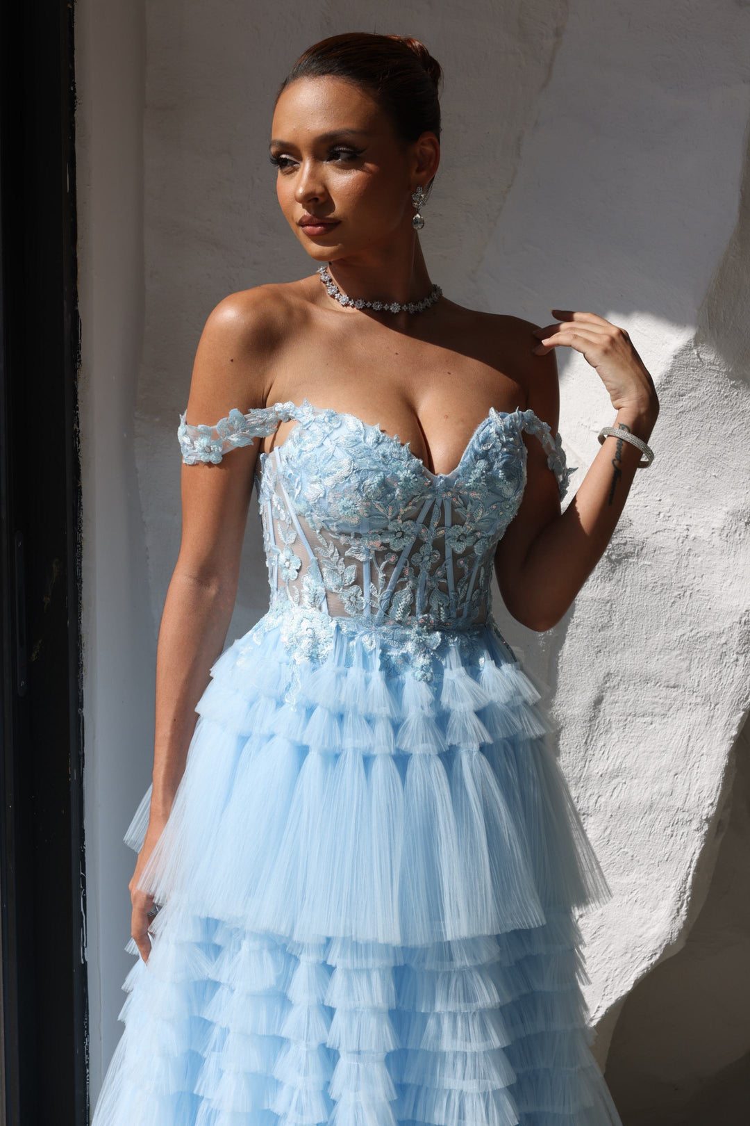 Robe soirée ligne A sans bretelles tulle dentelle, longueur sol