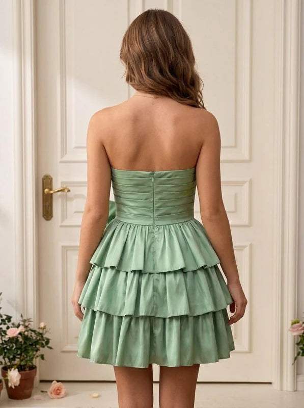 Robe Courte de Fête Bustier en Satin Sans Manches Ligne A/Princesse Froncée avec Nœud Papillon