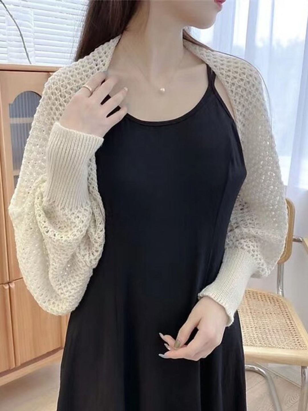 Boléro Enveloppant pour Femme, Tricot Décontracté à Manches Longues avec Couleur Unie
