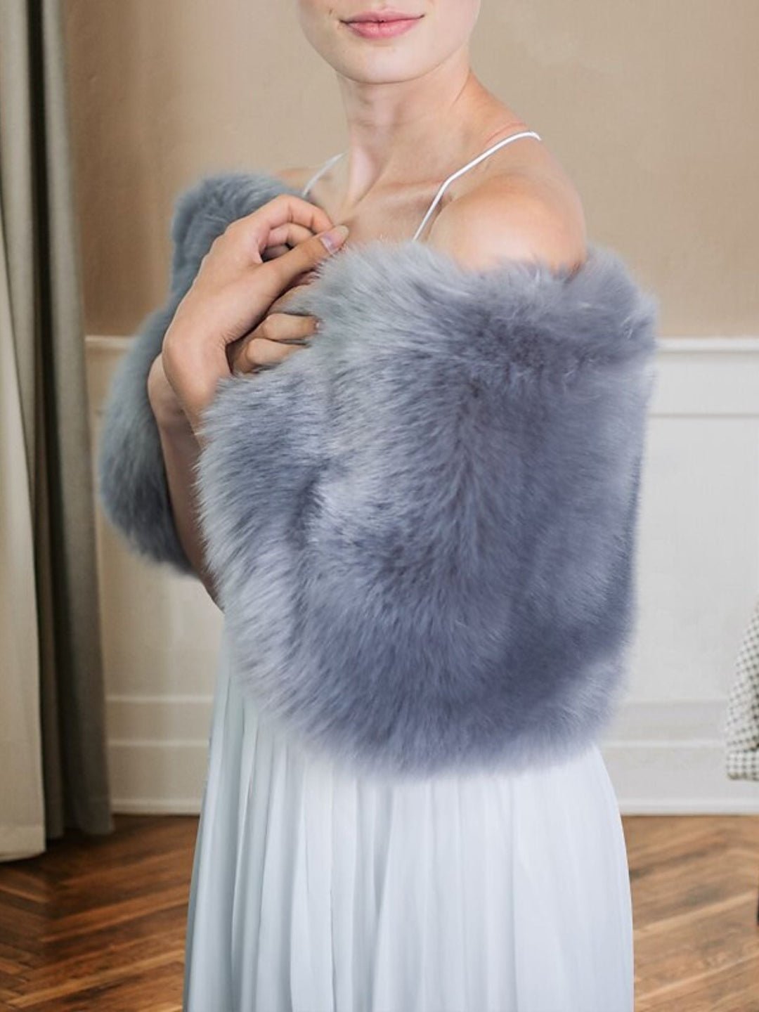 Châle Élégant en Fausse Fourrure Bleu Poudré pour Femme, Luxueux, Sans Manches