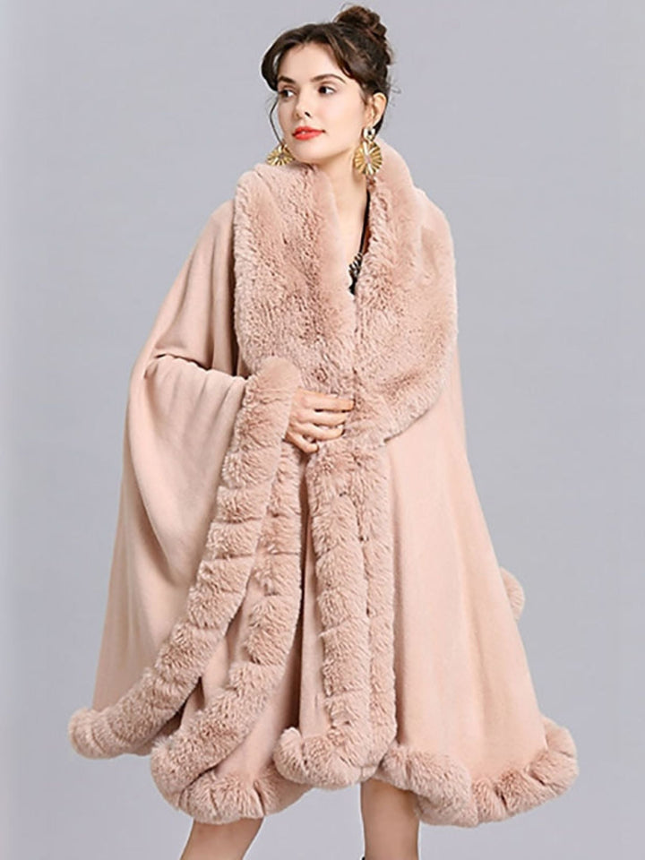 Cape Portefeuille à Manches Longues en Fausse Fourrure Blanche à la Mode pour Femmes avec Couleur Pure