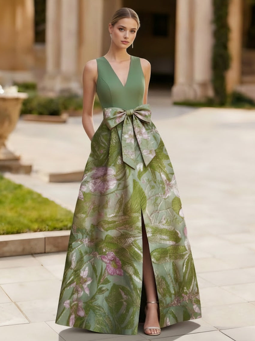 Robe soirée ligne A col V satin sans manches floral nœud, fente latérale, longueur sol
