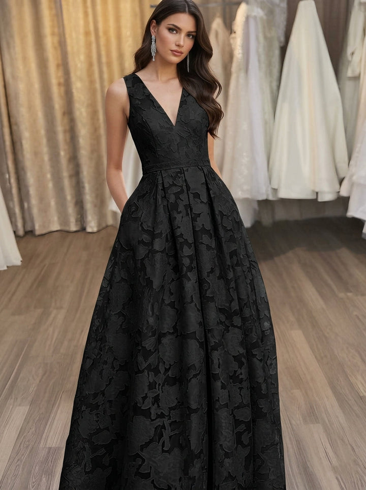 Robe soirée ligne A col V, dentelle florale, sans manches, longueur sol